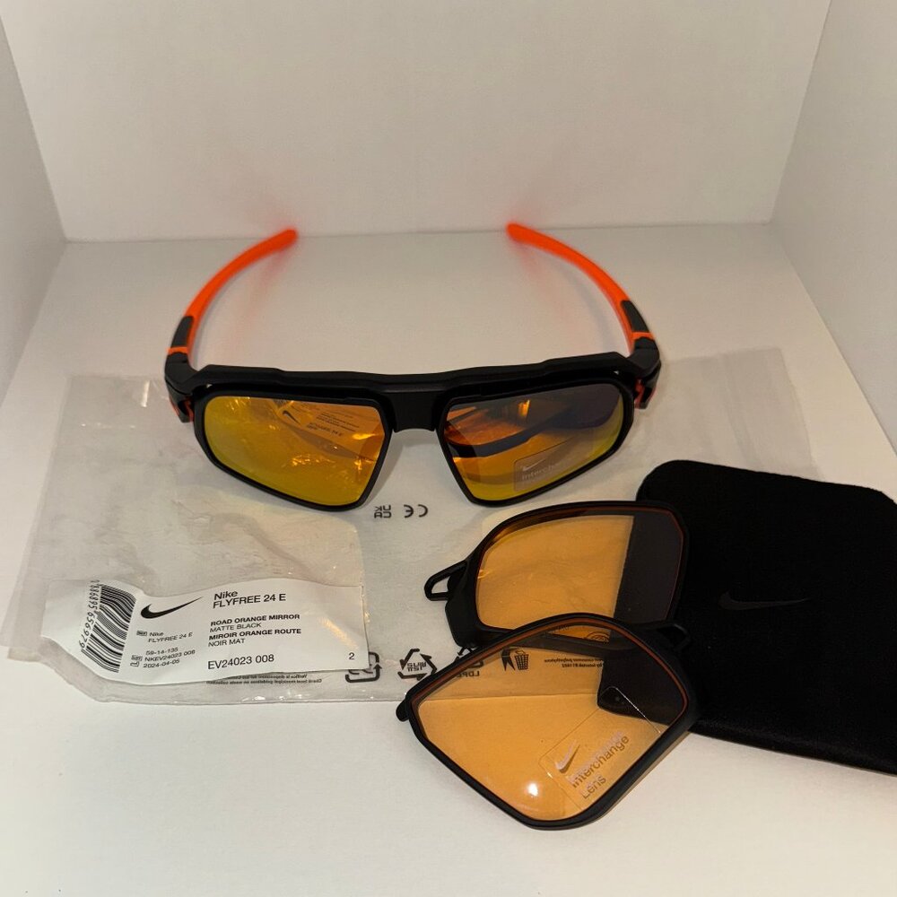 Nike Flyfree 24E Mirrored Sunglasses with Interchangeable Lens EV24023-008